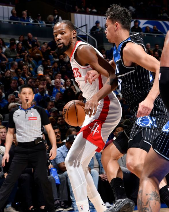 太狠了！广东宏远围绕NBA季后赛刷新队史纪录今夜奥兰多魔术扳平良机，今夜多特蒙德单刀错失